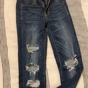American Eagle size 2 distressed jeggings
